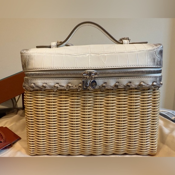 Loro Piana House Exclusive Extra Pocket L19 Wicker Himalaya Crocodile Bag - Picture 3 of 17